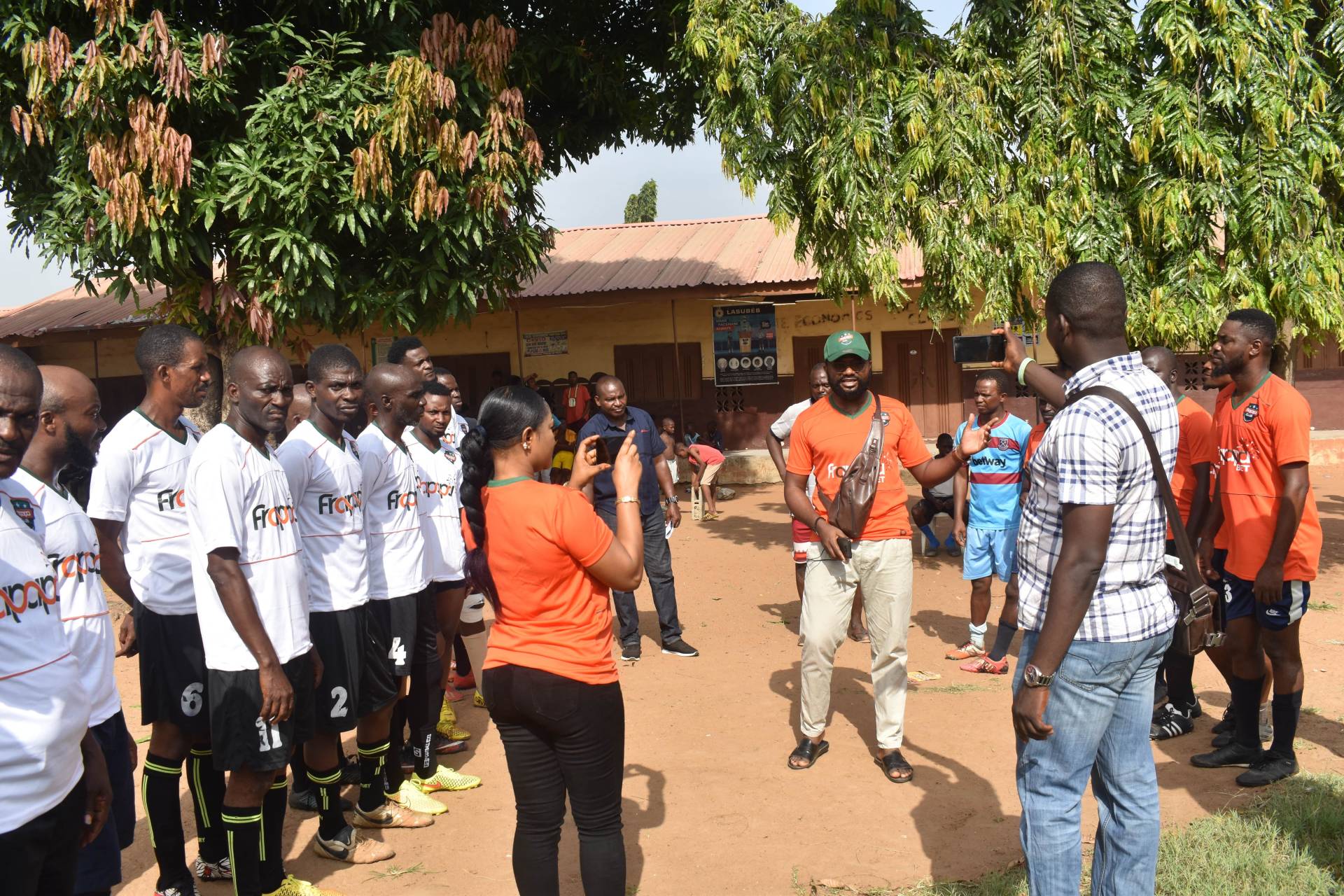 Frapapa BET official addressing both teams before the novelty match kick-off